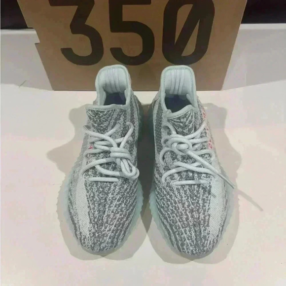 New Yeezy adidas boost v2 350 men’s size 6 shoes blue tint zebras
